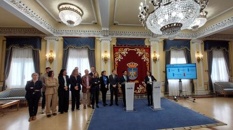El gobierno local ferrolano durante la presentacin de los presupuestos municipales del 2025, en noviembre del pasado ao.