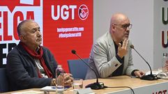 Los secretarios generales de UGT y CC.OO., Pepe �lvarez, a la izquierda, y Unai Sordo, comparecieron este martes 