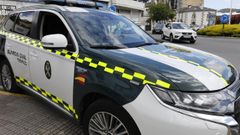 En imagen de archivo, patrulla de la Guardia Civil de Trfico realizando un control en Viveiro