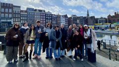 Un grupo de alumnos de la Ram�n Falc�n de Lugo, en �msterdam.