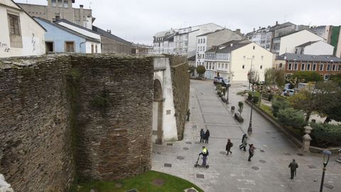 Muralla de Lugo, en la Porta de Campo Castelo y la Praza da Constitucin