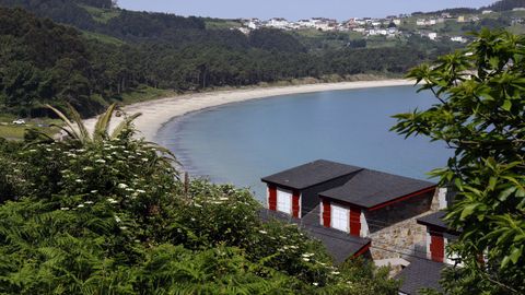 Vista general de Arealonga, en O Vicedo, donde la temperatura en el mar se sit�a esta semana entre los 18 y los 20 grados