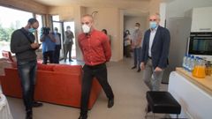 Presentaci�n de una vivienda de madera en Out�n (Outeiro de Rei)