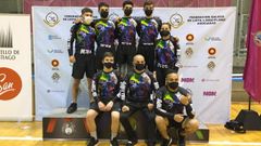 Integrantes del Kempo Barbanza que participaron en el auton�mico de grappling celebrado en Santiago