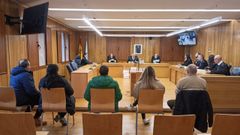 Los cinco acusados aceptaron sus penas, rebajadas a menos de dos a�os de prisi�n.