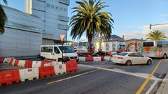 Sigue el tap�n de tr�fico en el entorno de la nueva rotonda de la ronda de Nelle