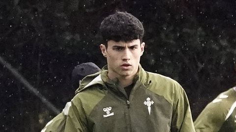 Andrs Antan, en un entrenamiento del primer equipo del Celta, con el que ya ha debutado en Copa.