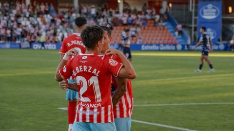 Guille Berzal celebrando el gol de la victoria ante el Coria