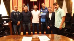 Firma del convenio entre el Ourense CF y el Bosco Salesianos