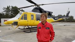 Abisai Carrascal, piloto de helicptero de extincion de incendios forestales en la base de A Meca