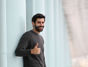 Corrales lleg� ayer a casa para despedir el a�o tras estar concentrado con la selecci�n. 