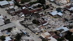 Foto de archivo de algunos de los edificios afectados por el terremoto del mes de abril en Ecuador