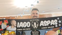 La bufanda homenaje a Iago Aspas de la pe�a Teixugos Celestes.