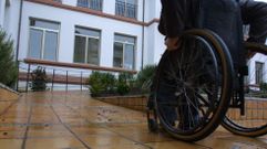 El proyecto de supresi�n de barreras establece que deber�n instalarse pasamanos a ambos lados de la rampa