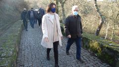 La conselleira �ngeles V�zquez y el regidor de Mu��os Pl�cido �lvarez