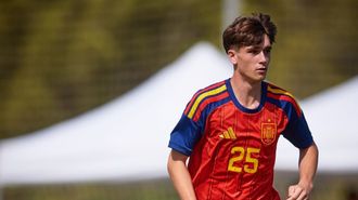 El canterano del Celta Mateo Sobral, con la selecci�n espa�ola sub-18.