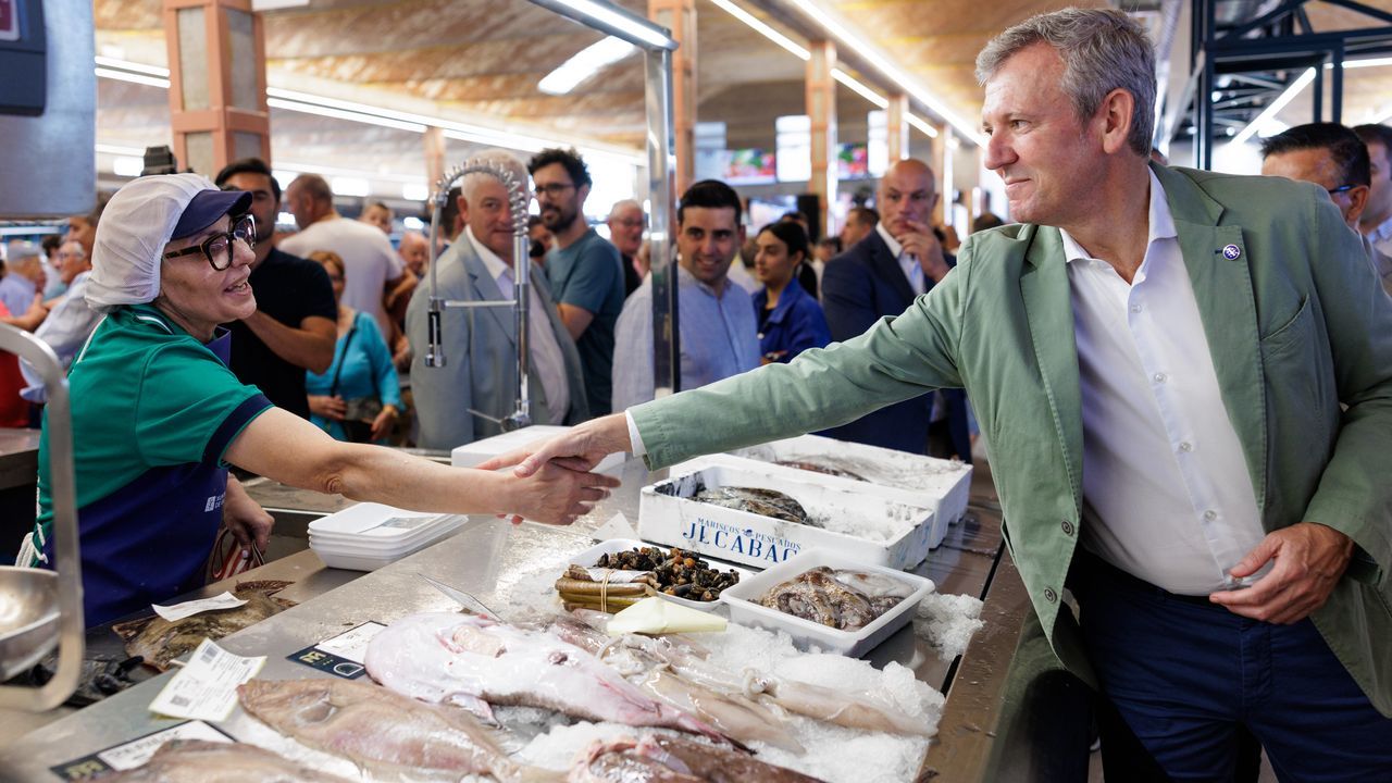 Rueda sitúa a Mercatea de Ponteareas entre los seis mercados excelentes de Galicia