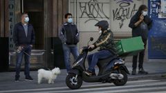 Con la hosteler�a cerrada se impulsa el servicio de comida para llevar y eso tiene su repercusi�n en el mercado laboral