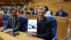 El presidente de la Xunta, Alfonso Rueda, antes de comenzar el debate de autonom�a del 2025.