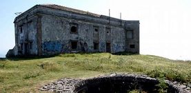 El Observatorio meteorol�gico de Monteventoso, en la foto, es una de las propiedades en venta.