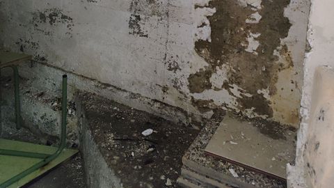 A pesar de las labores de mantenimiento, las deficiencias en el CEIP Pr�cticas resurgen cada curso