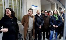 El juicio, el 23 de enero, congreg� a pol�ticos, sindicatos y trabajadores ante el juzgado.