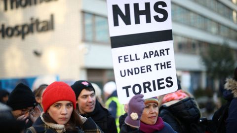 Manifestaci�n de enfermeras en el hospital St. Thomas en Londres.