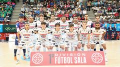 La plantilla del Noia Portus Apostoli que viaj� a Madrid para medirse al Movistar Inter.