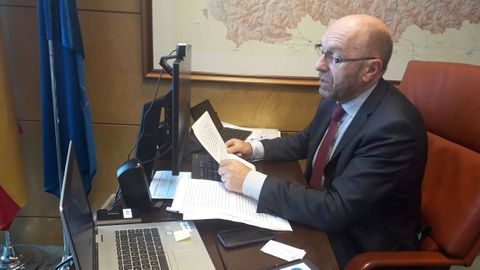 El vicepresidente y consejero de Administraci�n Auton�mica, Medio Ambiente y Cambio Clim�tico, Juan Cofi�o