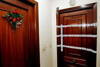 El cad�ver fue localizado el jueves en un piso de Mar�n.