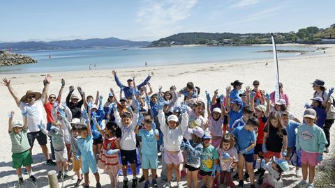 Voz natura, Actividade Voz Natura con CEIP Santa Irene + CEIP Campanario. Limpeza Playa de Suigrexa (Porto do Son)