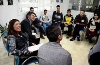 Beatriz Mato y Ovidio Rodeiro recogieron impresiones de los alumnos que se forman en Bri�n. 