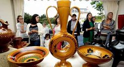 En la Mostra hay once exposiciones de oleiros.