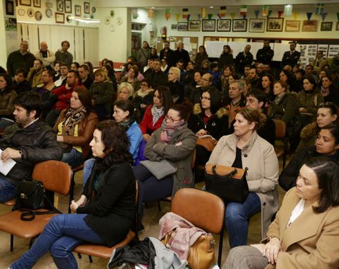 Los padres y los vecinos se reunieron ayer en Ns. 