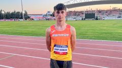 Lucas V�zquez, con la indumentaria de la selecci�n, en Badajoz.