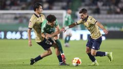 Imagen del partido de la primera vuelta entre navales y alcarre�os.