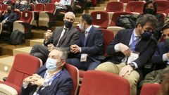 Francisco Conde y Francisco Barea, en el centro de la imagen, en un momento de las jornadas