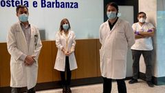 Jos� Mar�a Prieto, Ana D�az Cort�s, Manuel P�as Peleteiro y Jos� Manuel Aldrey, en el Hospital Cl�nico.