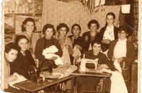 Una imagen de costureras del taller de Odila que bien podr�a ser uno de los g�rmenes del textil en la zona