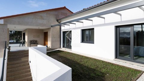 Lucas Fox tiene esta propiedad a la venta por un milln de euros en Sanxenxo