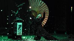 El ilusionista surcoreano Seimei durante una actuación en Pontevedra.