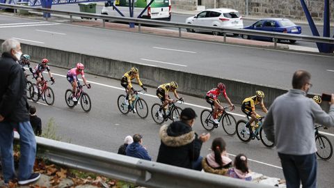 Las mejores im�genes de la etapa de La Vuelta entre Lugo y Ourense