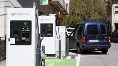 Punto de recarga de Iberdrola para coches el�ctricos en Lugo