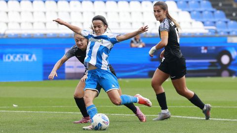 El Dépor Abanca no pudo pasar del empate sin goles en su primer partido en Riazor, frente al Levante