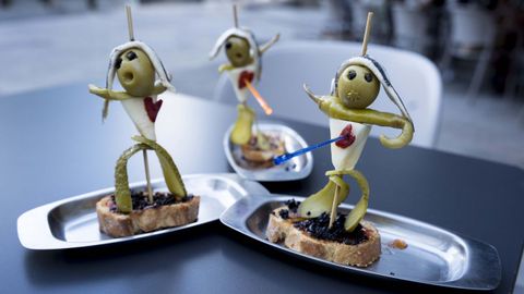 El Bar (Doctor Cadaval, 11). Tapa: Gilda Vud.