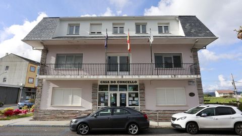 En la Casa do Concello de Xermade (en la foto) trabaj� muchos a�os Luis L�pez Pena