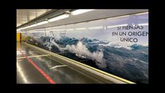 Uno de los carteles gigantes de la campa�a promocional impulsada en el metro de Madrid por la Organizaci�n de Productores Pesqueros de Lugo, en colaboraci�n con Armadores de Burela