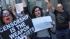 Protesta en Nueva York contra la censura a raz del cese del programa de Jimmy Kimmel
