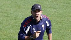 El entrenador del Celta Fortuna, Fredi �lvarez, en un entrenamiento.
