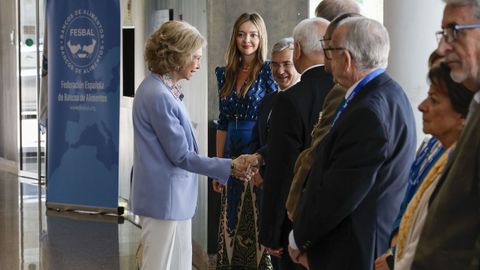 La reina Sofía preside el acto de clausura del Congreso de los Bancos de Alimentos.